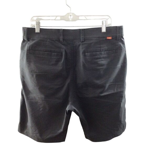 Mens Gray Nike Standard Fit Dri Fit Golf Shorts Size 35 - Picture 2 of 8